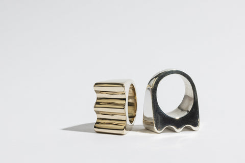 Wave Signet Ring
